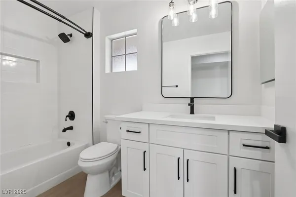 $2,995 | 2548 Tumble Brook Drive, Las Vegas, NV 89134