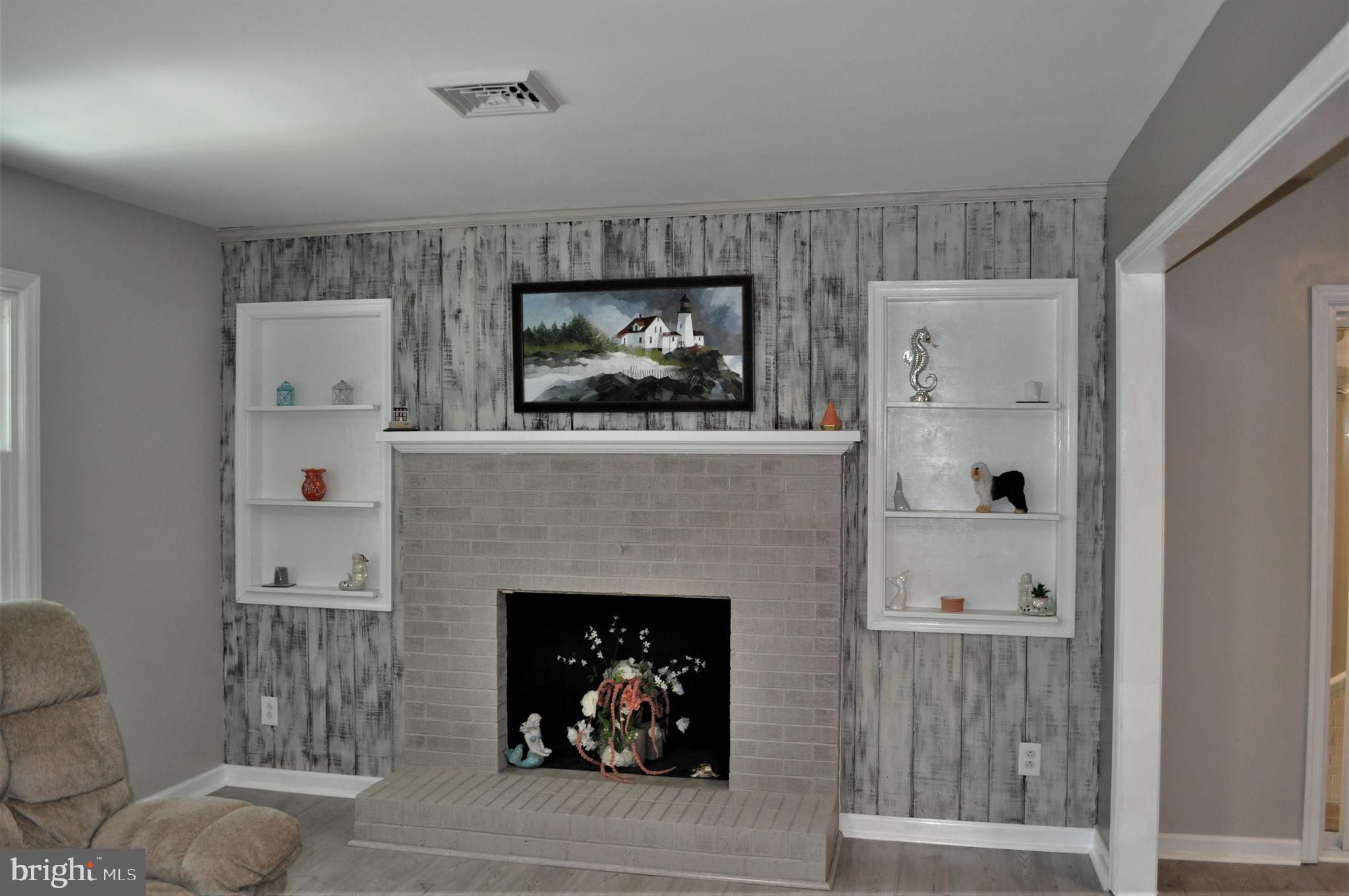 116 Bluebird Road Hague, VA 22469 - Photo 23 of 38 Living Room