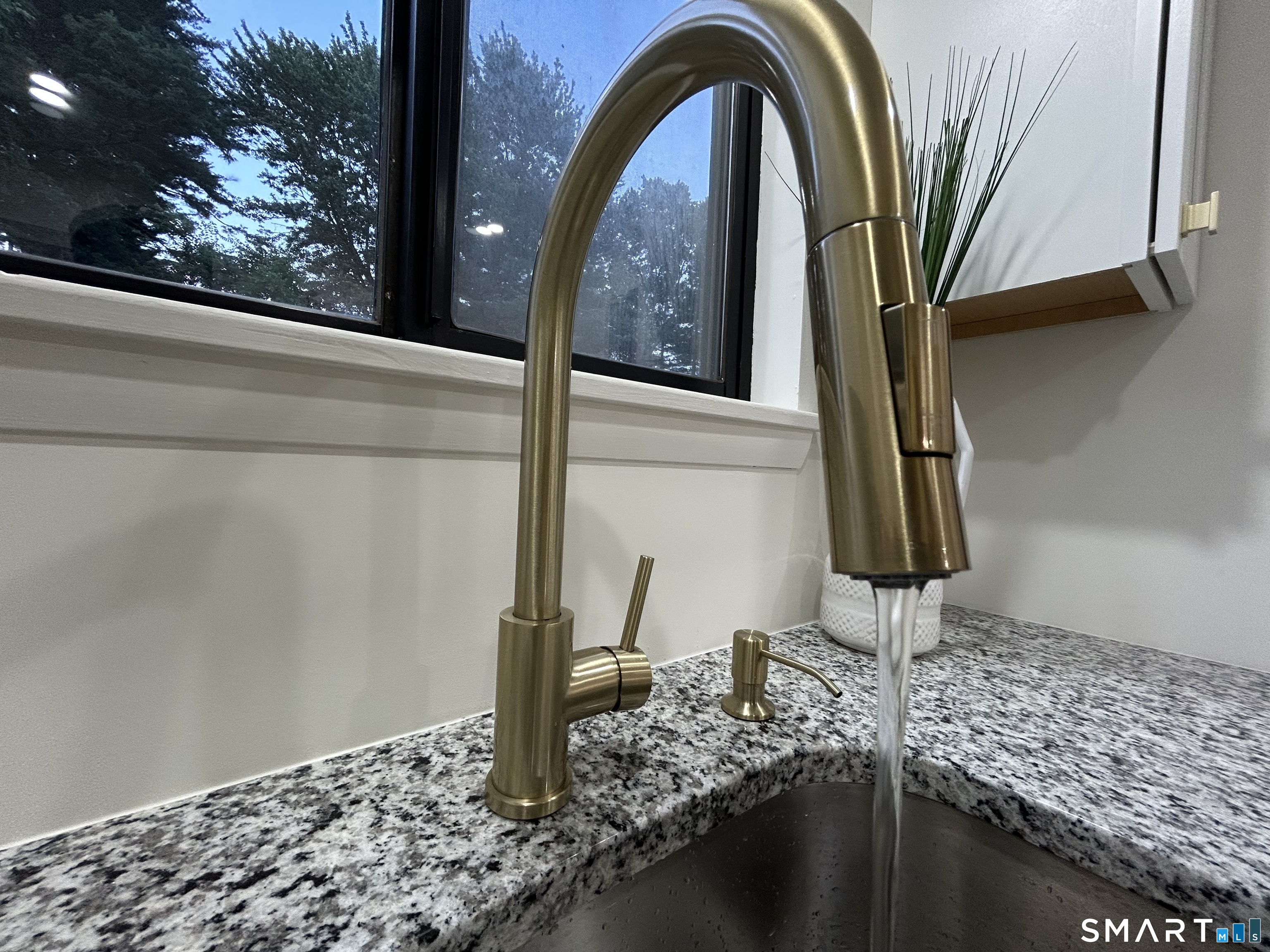 38 Sutton Place, Unit 38 Bloomfield, CT 06002 - Photo 23 of 39