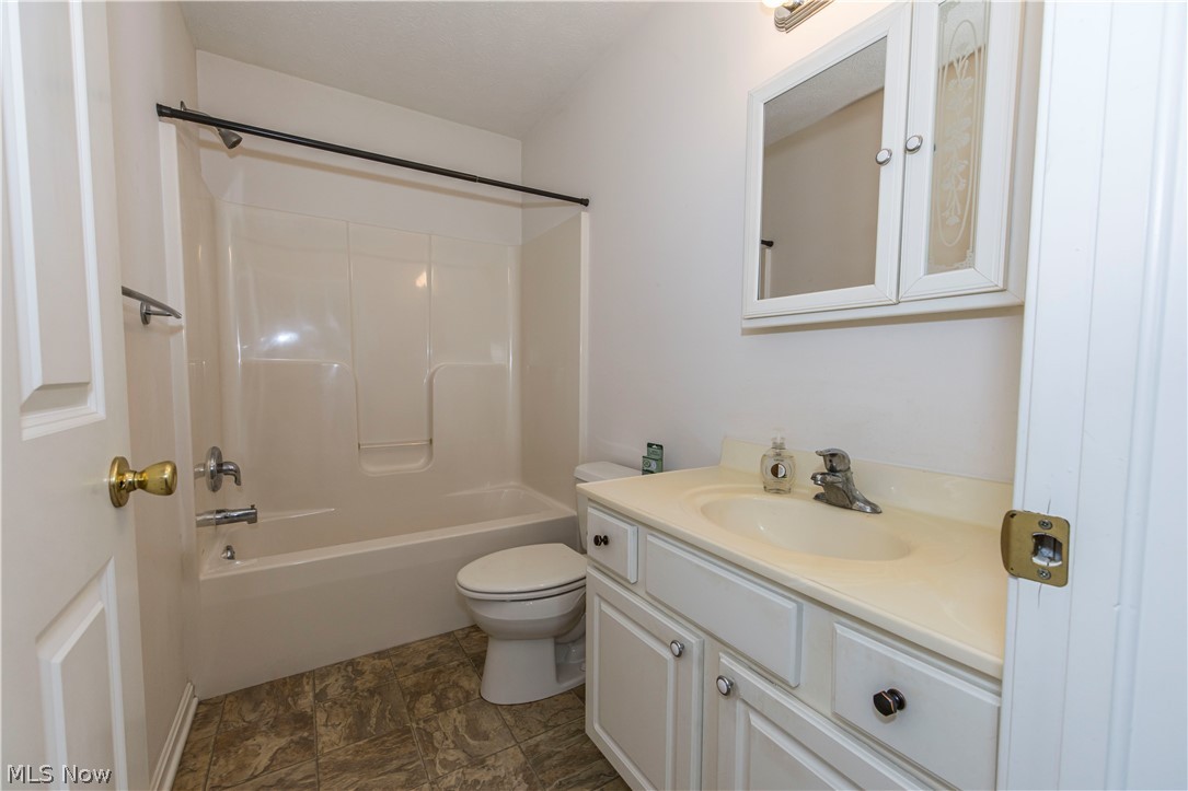 2425 Fixler Road Medina, OH 44256 - Photo 24 of 47 Gallery Image 24