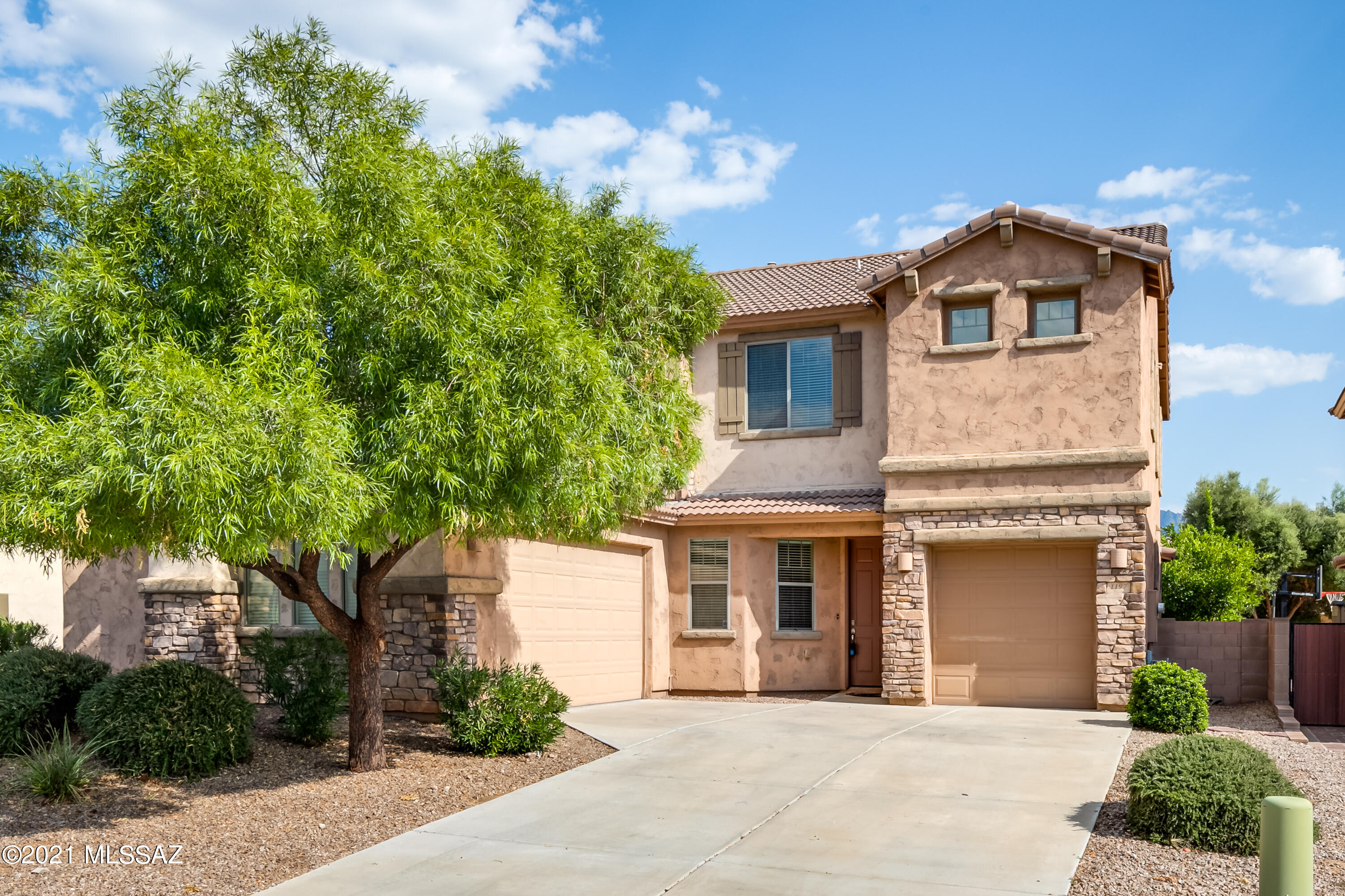 1197 West Rodriguez Road Tucson, AZ 85755 - Photo 1 of 30