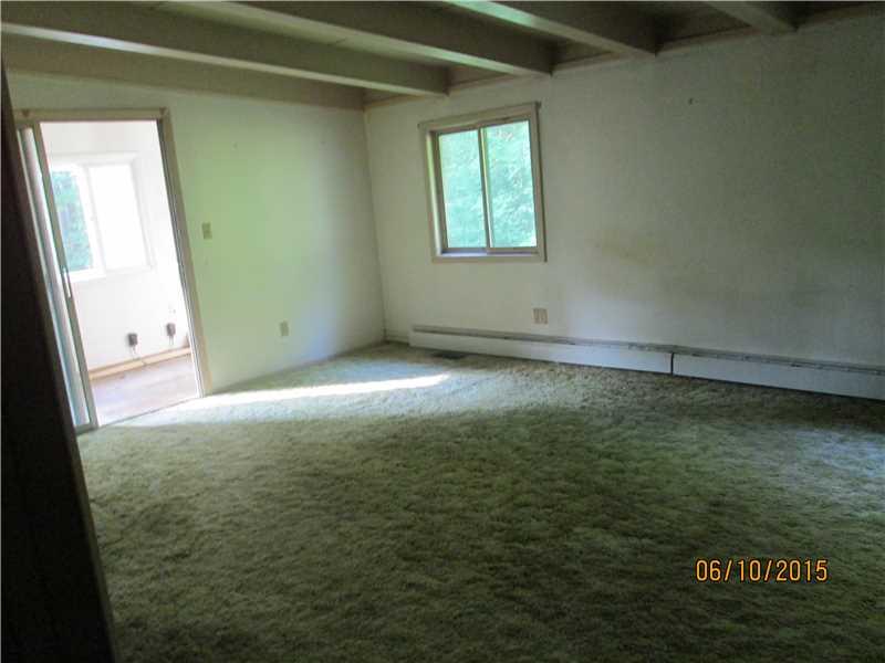 231 East Lake Road Acme, PA 15610 - Photo 4 of 6 Bedroom. master bedroom