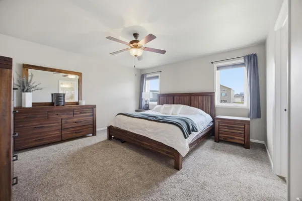 $625,000 | 219 6th Street East, Horace, ND 58047