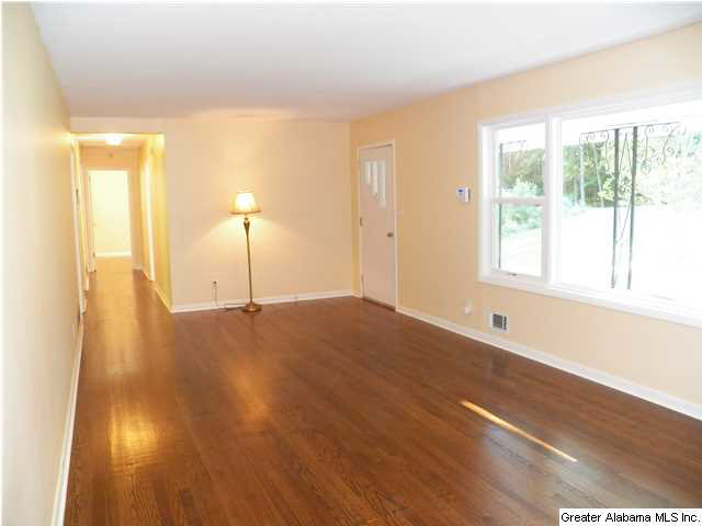 273 Danview Road Jacksonville, AL 36265 - Photo 5 of 25