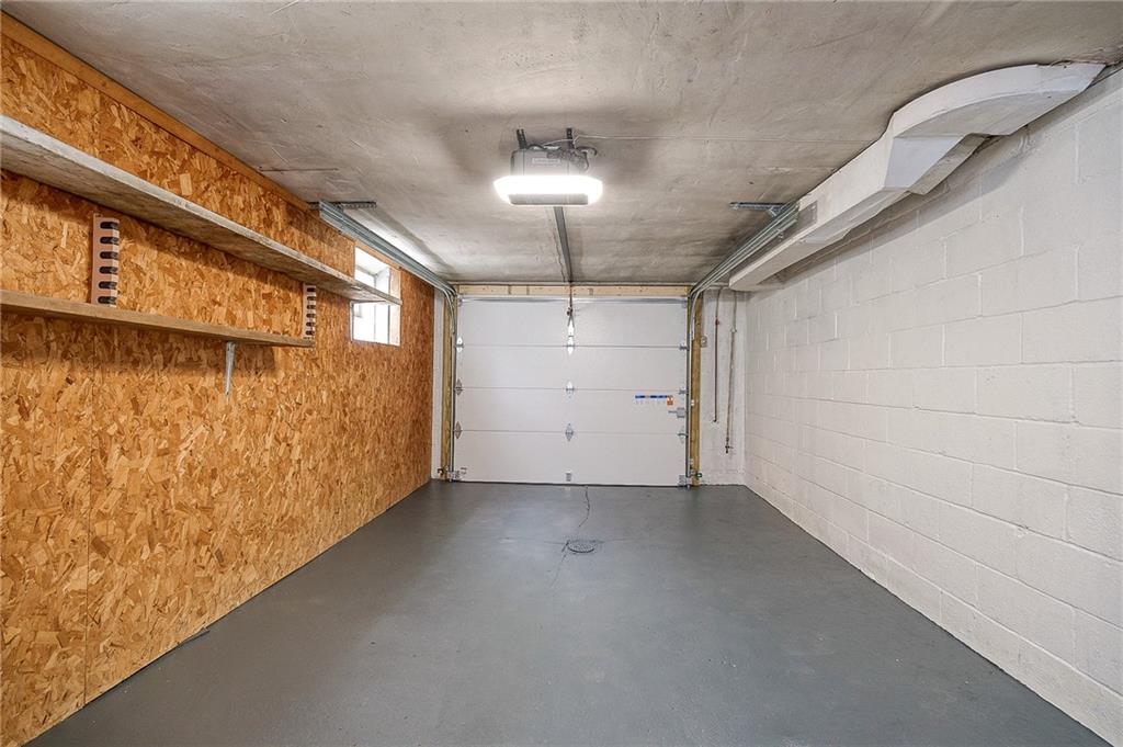 1015 McNeilly Road Pittsburgh, PA 15226 - Photo 26 of 29 a view of a garage