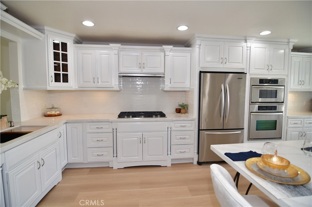 31 Columbus Irvine, CA 92620 - Photo 1 of 45