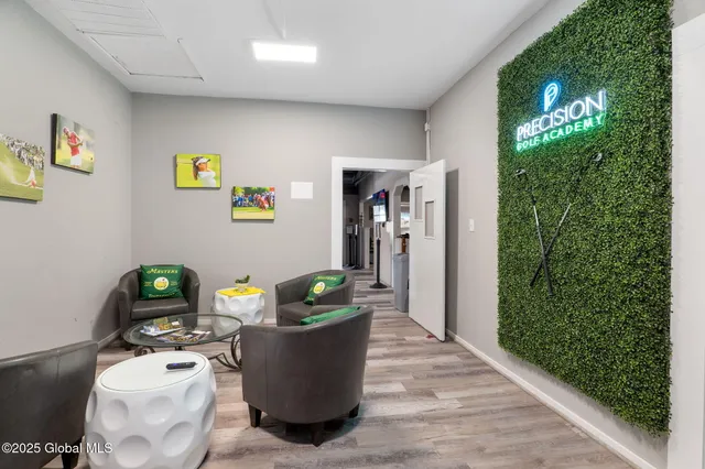 $699,900 | 5180 Western Turnpike, Guilderland, NY 12009