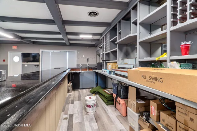 $699,900 | 5180 Western Turnpike, Guilderland, NY 12009