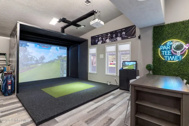 $699,900 | 5180 Western Turnpike, Guilderland, NY 12009