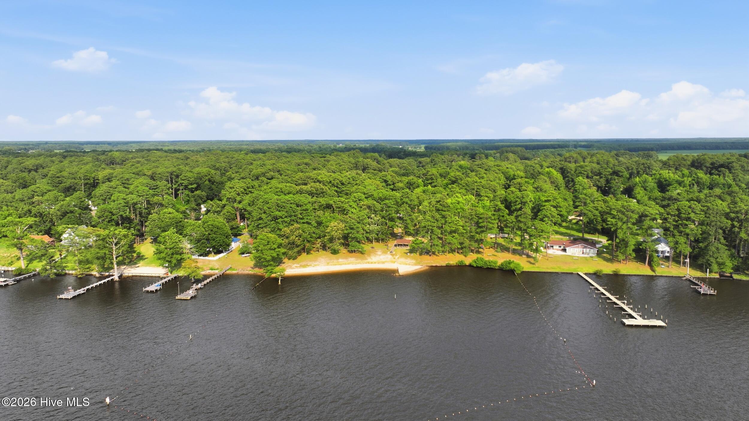 218 Comanche Trail Edenton, NC 27932 - Photo 3 of 34 Aerial of community beach
