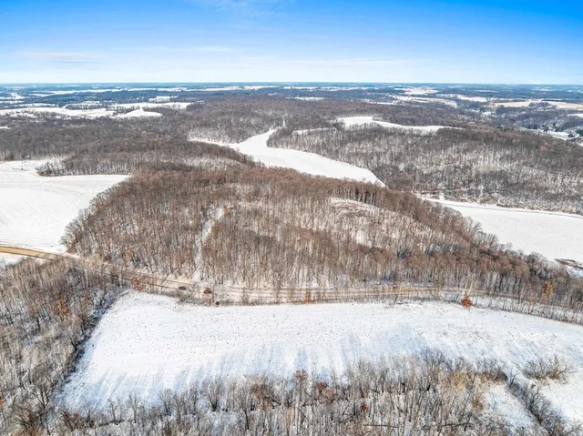 $359,000 | W9162 570th Avenue, Ellsworth, WI 54011