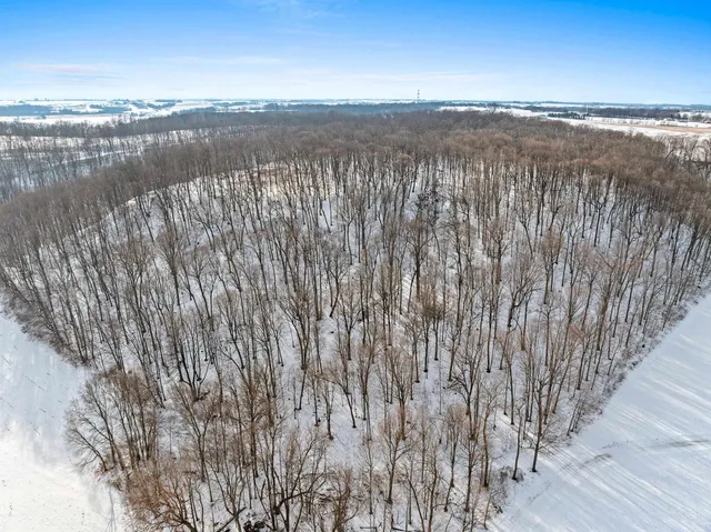 $359,000 | W9162 570th Avenue, Ellsworth, WI 54011