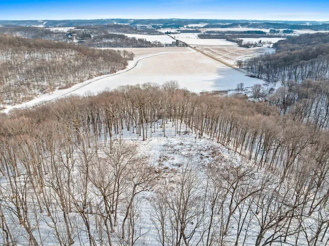 $359,000 | W9162 570th Avenue, Ellsworth, WI 54011