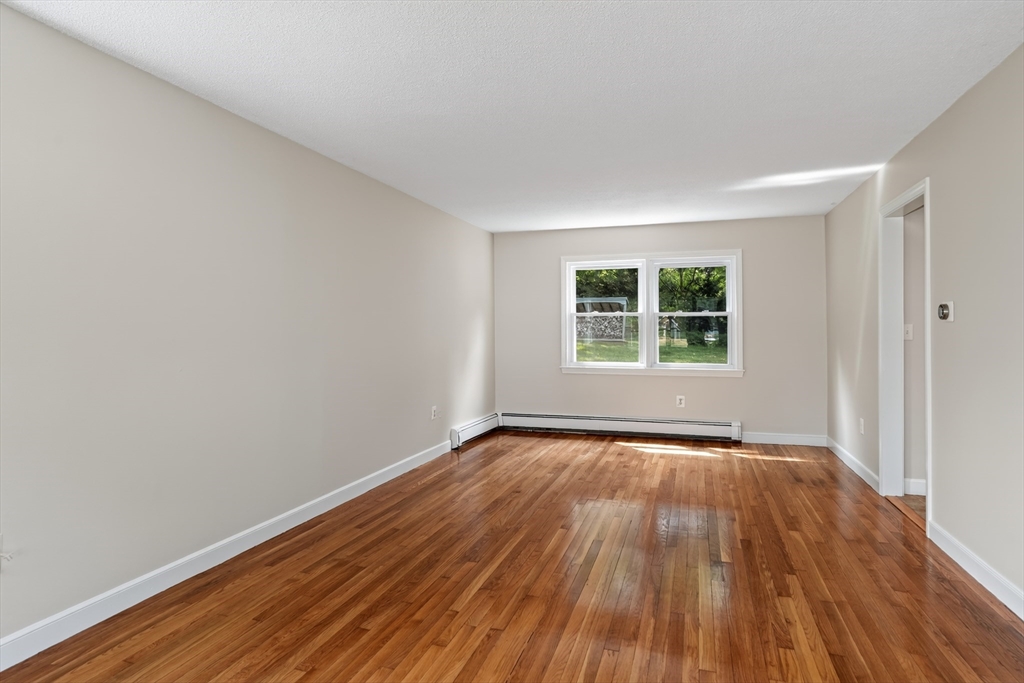 18 Harrington Road Framingham, MA 01701 - Photo 8 of 42