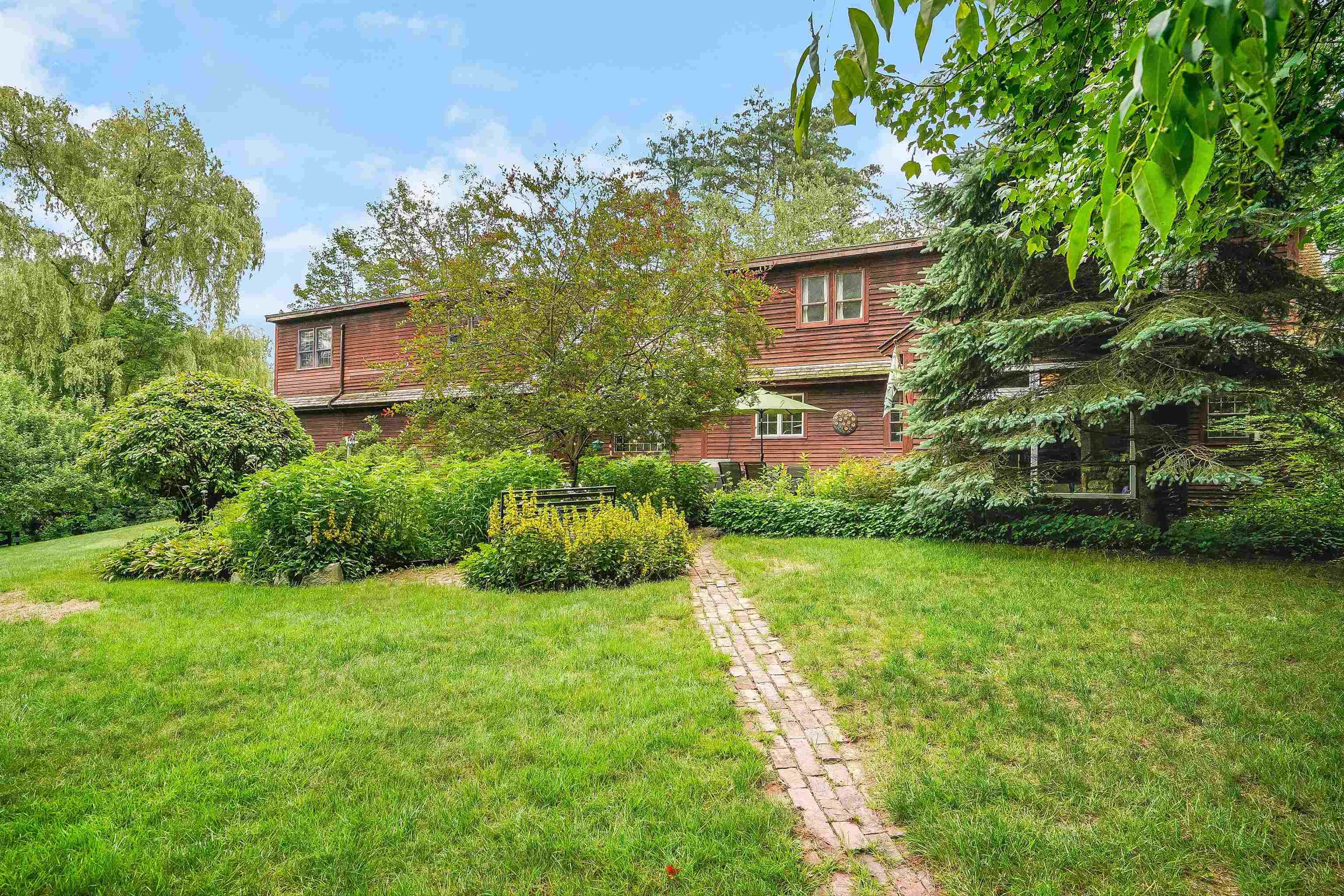 232 Hopkinton Road Concord, NH 03301 - Photo 6 of 40