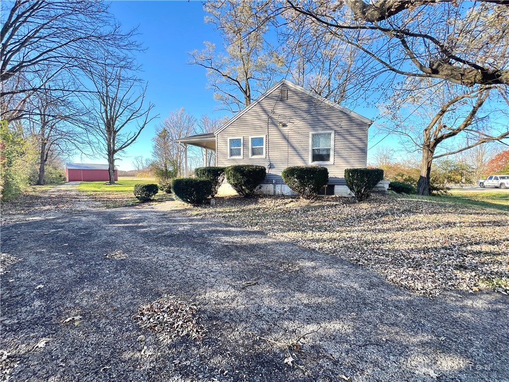 3145 Troy Road Springfield, OH 45504 - Photo 19 of 32