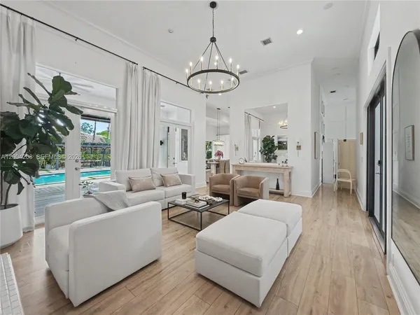 $13,499 | 8973 Southwest 96th Street, Unit 8973, Miami, FL 33176