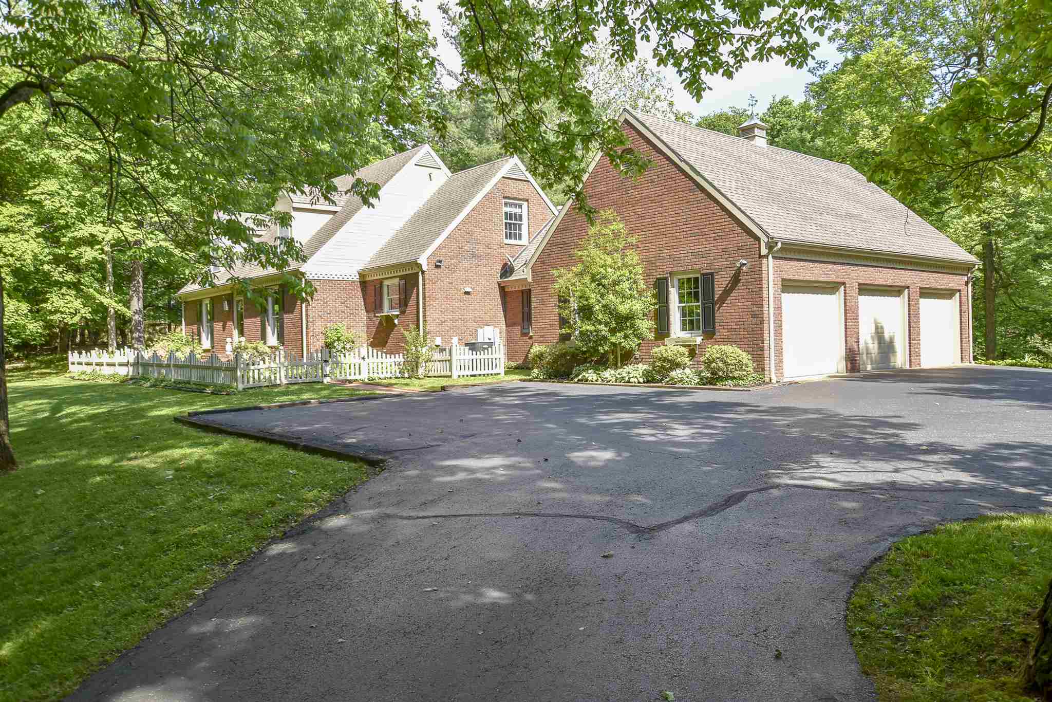 6755 Ferstel Road Newburgh, IN 47630 - Photo 2 of 34