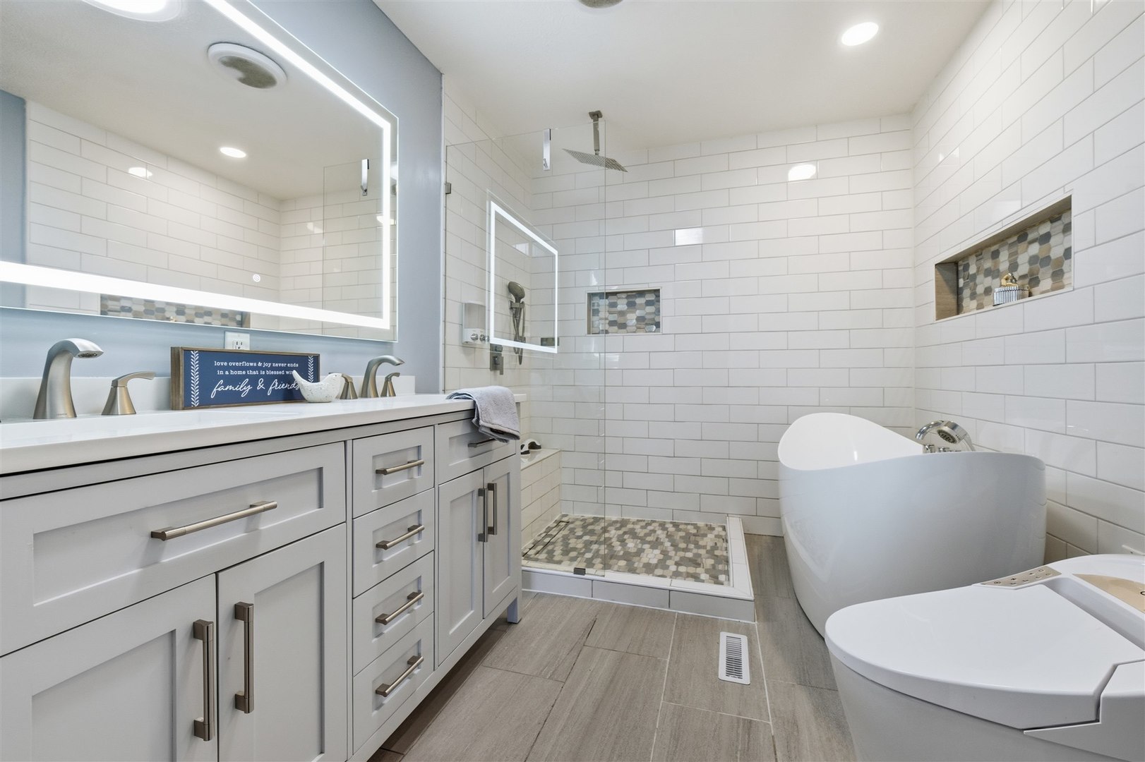 110 South Hershey Road Bloomington, IL 61704 - Photo 14 of 32