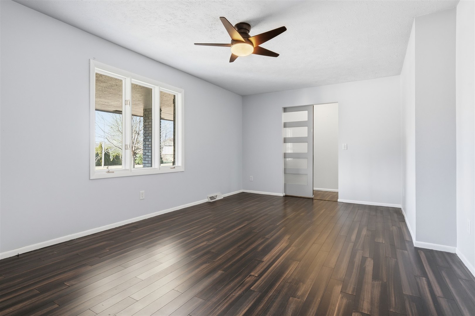 110 South Hershey Road Bloomington, IL 61704 - Photo 4 of 32