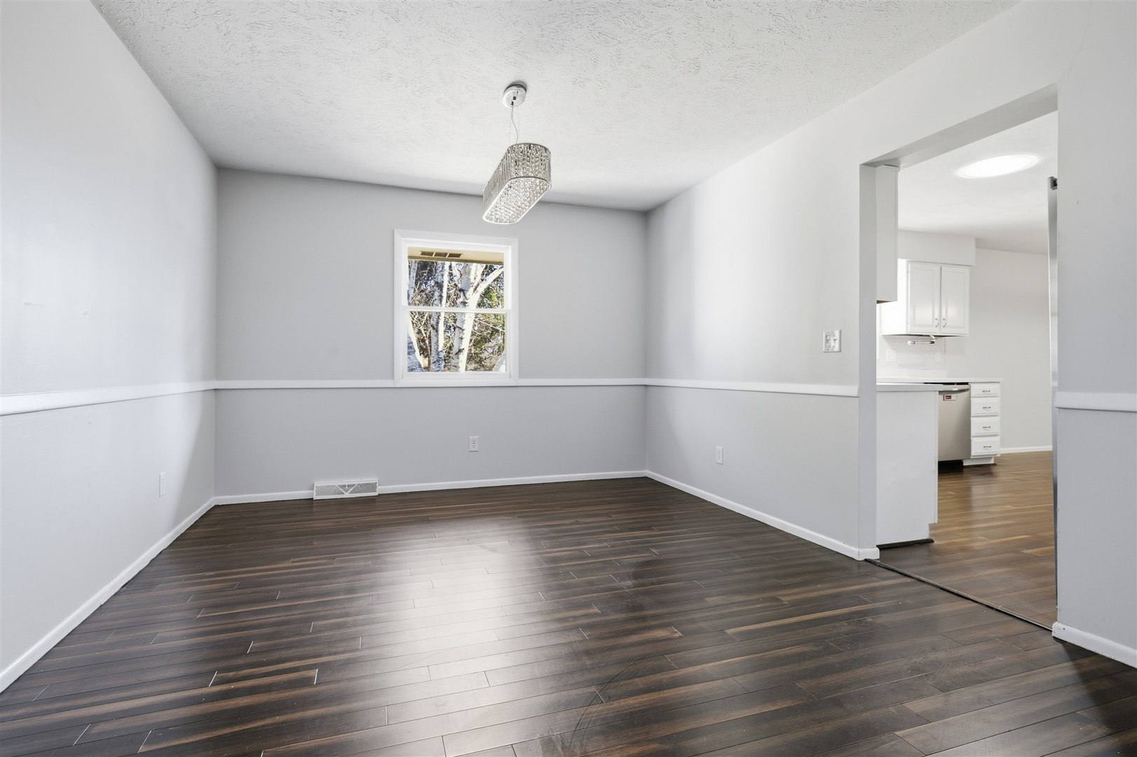 110 South Hershey Road Bloomington, IL 61704 - Photo 5 of 32