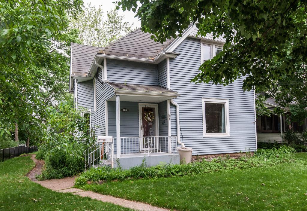 205 7th Avenue Southeast Rochester, MN 55904 - Photo 1 of 1 Gallery Image 1