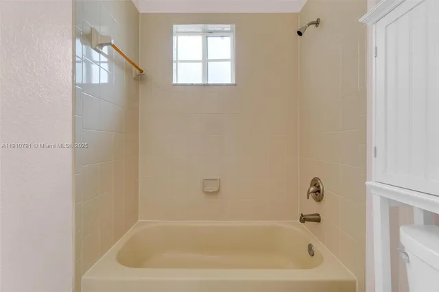 $420,000 | 10705 Santa Monica Place, Tamarac, FL 33321