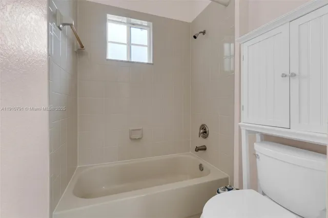 $420,000 | 10705 Santa Monica Place, Tamarac, FL 33321