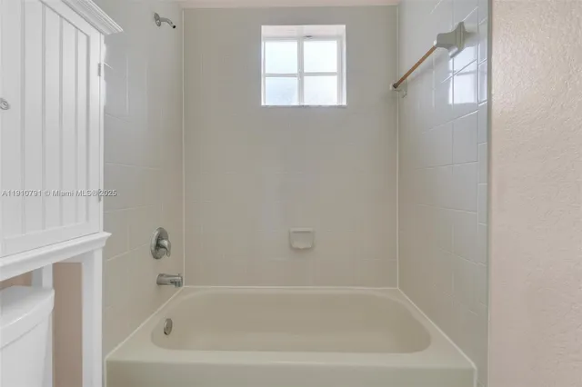 $420,000 | 10705 Santa Monica Place, Tamarac, FL 33321