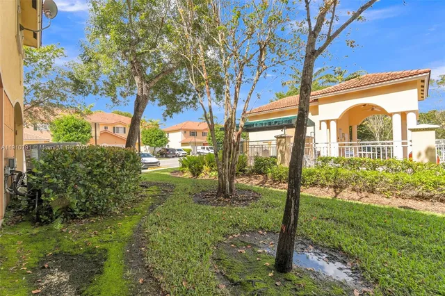 $420,000 | 10705 Santa Monica Place, Tamarac, FL 33321