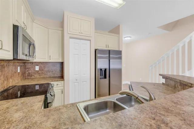 $420,000 | 10705 Santa Monica Place, Tamarac, FL 33321
