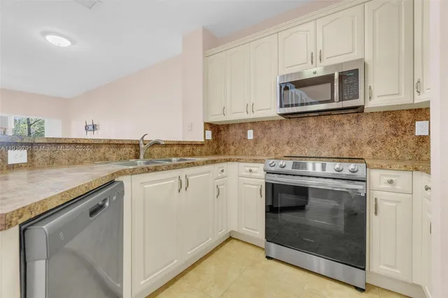 $420,000 | 10705 Santa Monica Place, Tamarac, FL 33321