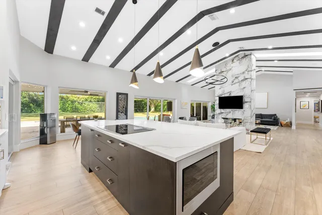 $1,900,000 | 4429 Woodfield Boulevard, Boca Raton, FL 33434