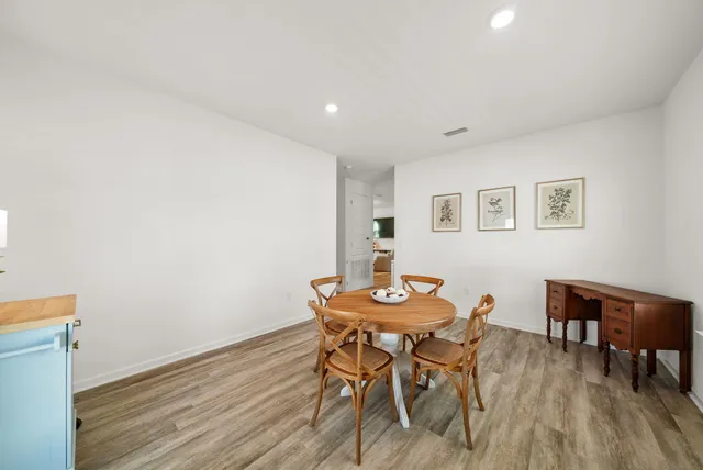 $2,350 | 39 Bluebeech Street, Freeport, FL 32439