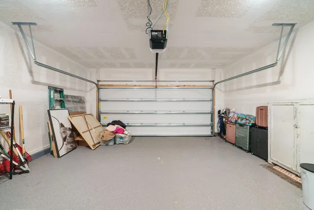 $2,350 | 39 Bluebeech Street, Freeport, FL 32439