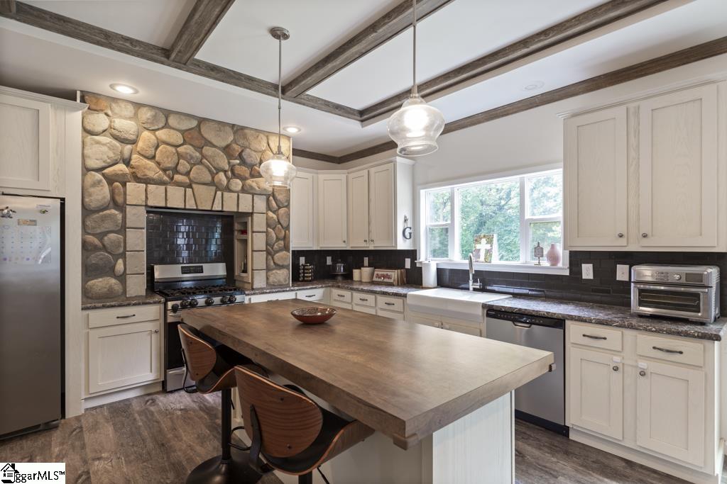 420 Earles Grove Road Westminster, SC 29693 - Photo 10 of 38