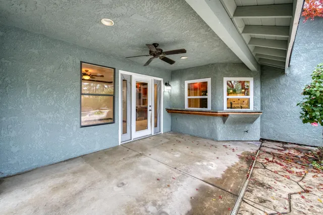 $749,000 | 809 East Catalina Circle, Fresno, CA 93730