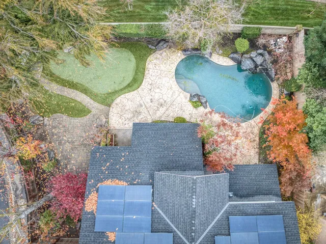 $749,000 | 809 East Catalina Circle, Fresno, CA 93730