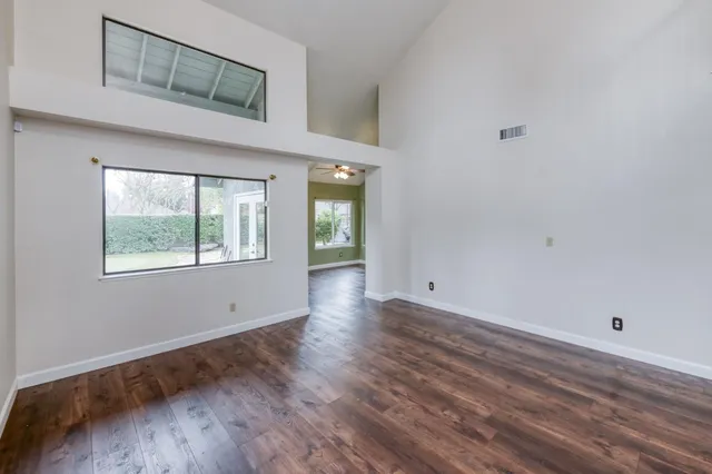 $749,000 | 809 East Catalina Circle, Fresno, CA 93730