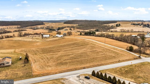 a view of an ocean view