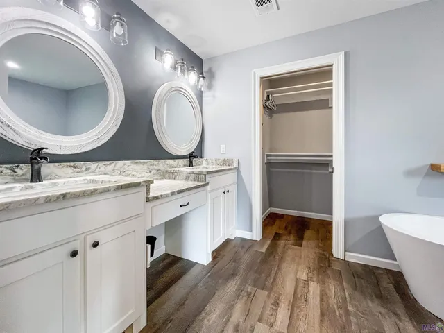 $229,900 | 723 Poplar Street, Denham Springs, LA 70726