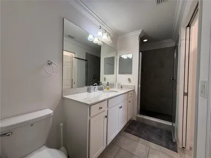 $2,200 | 17810 Gawthrop Drive, Unit 305, Bradenton, FL 34211