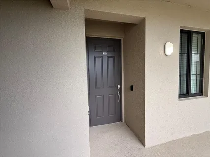 $2,200 | 17810 Gawthrop Drive, Unit 305, Bradenton, FL 34211