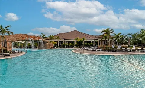 $2,200 | 17810 Gawthrop Drive, Unit 305, Bradenton, FL 34211