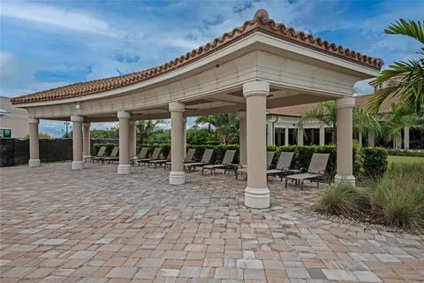 $2,200 | 17810 Gawthrop Drive, Unit 305, Bradenton, FL 34211