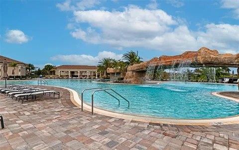 $2,200 | 17810 Gawthrop Drive, Unit 305, Bradenton, FL 34211