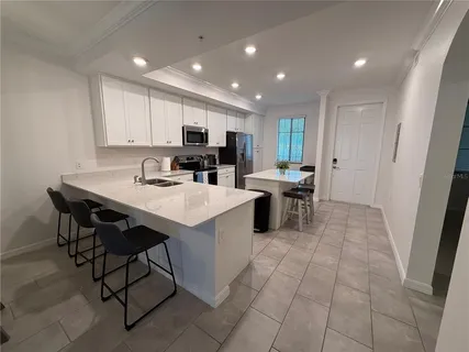 $2,200 | 17810 Gawthrop Drive, Unit 305, Bradenton, FL 34211
