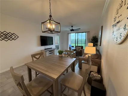 $2,200 | 17810 Gawthrop Drive, Unit 305, Bradenton, FL 34211