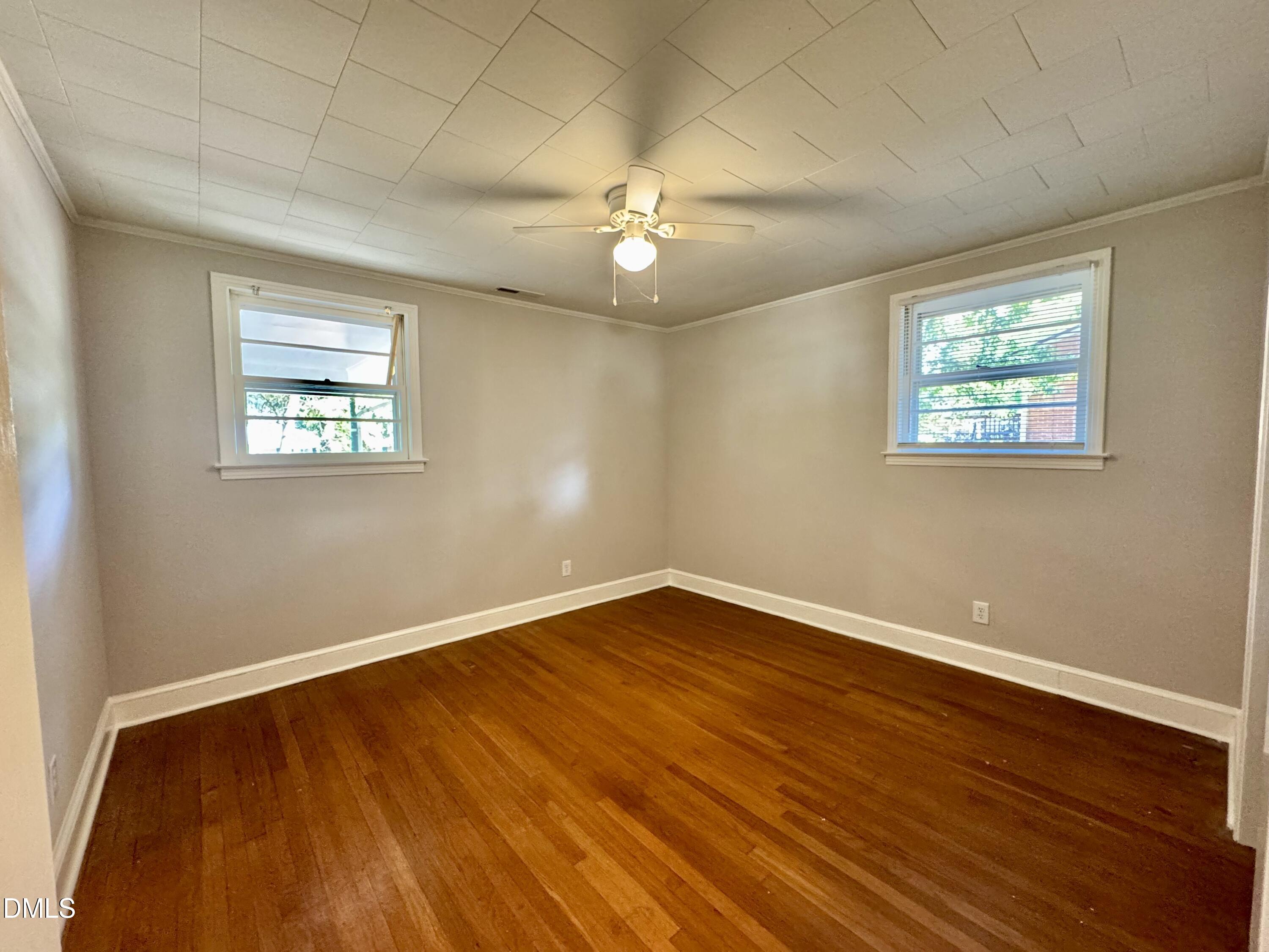 1426 Jackson Street Roxboro, NC 27573 - Photo 11 of 14 IMG_0033