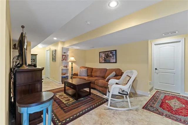 $520,000 | 4120 Southwest Flintrock Drive, Lee's Summit, MO 64082